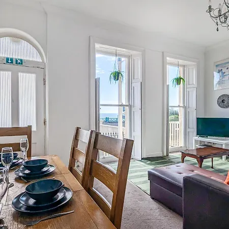 Marine Parade Sea View - By Brighton Holiday Lets Exterior photo