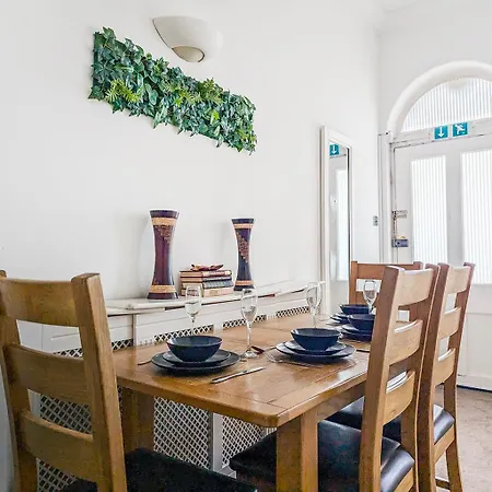 Marine Parade Sea View - By Brighton Holiday Lets Exterior photo